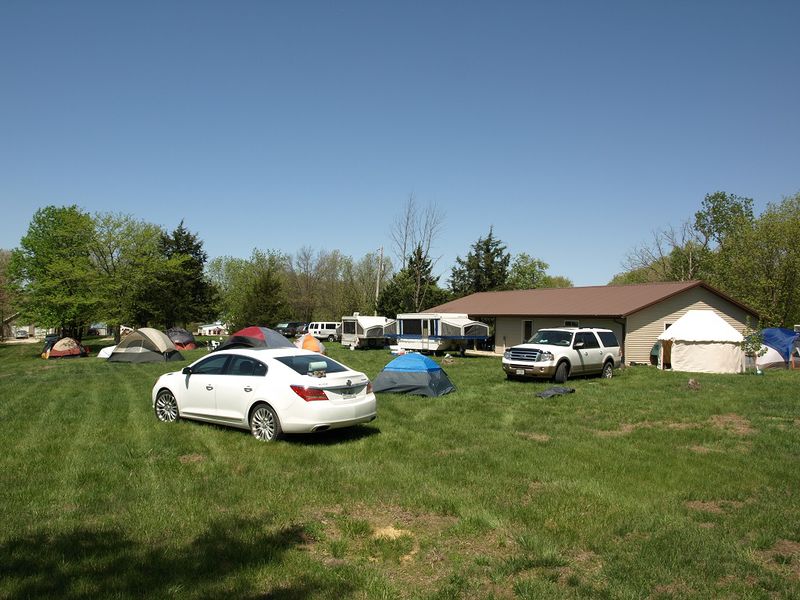 File:2014SpringMissouri-Camping.jpg