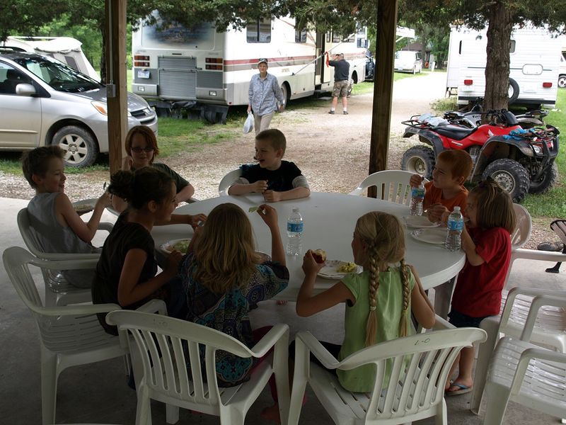 File:2015SpringMissouri-KidTable.jpg